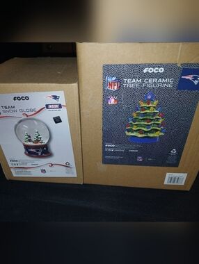 New England Patriots FOCO NFL 8" Ceramic Christmas Tree + 5" Snow Globe